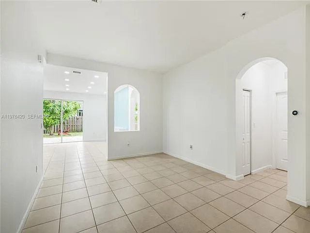 11863 SW 253rd Ter — Photo 10