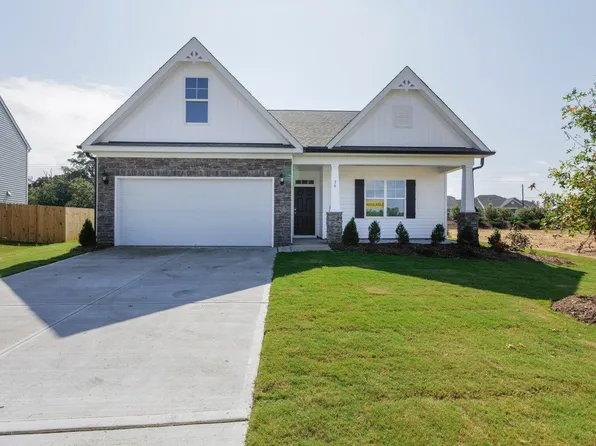 323 Highview Dr, Benson, NC 27504
