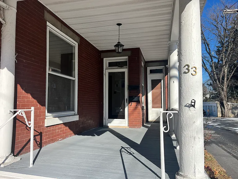33 W Commerce St — Photo 6