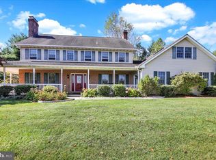 720 Vinemont Rd, Reinholds, PA 17569