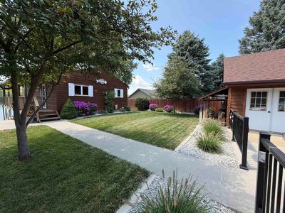 361 Lakeshore Dr, Mccook Lake, SD, 57049