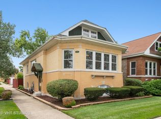 6902 30th Pl, Berwyn, IL 60402
