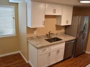 3010 Yulupa Ave, Santa Rosa, CA 95405