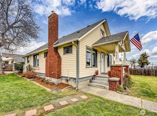 522 S Race St, Port Angeles, WA
