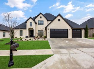 8701 W Birdsong Ln, Bentonville, AR 72713