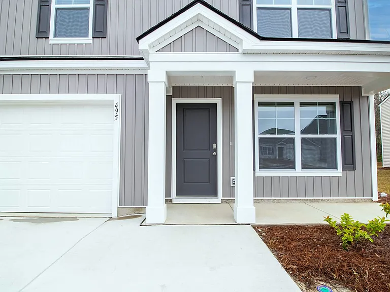 495 Coconut Dr — Photo 3