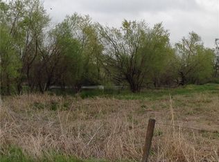 N Banner Rd, Yukon, OK 73099