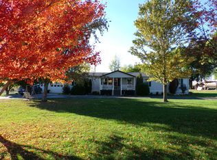 20582 Omaha Rd, Mound City, MO 64470