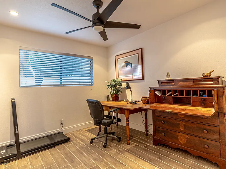 Royal Palm Dr — Photo 10