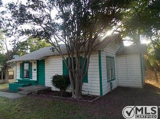 1032 Banks St, Fort Worth, TX 76114