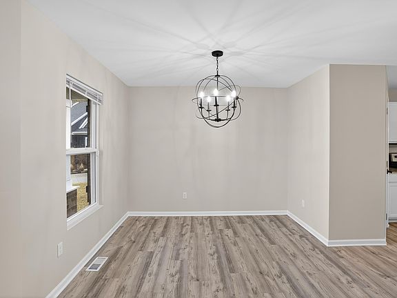 4th image of 9111 Copper Ridge Ct