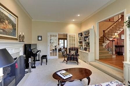 4th image of 19885 Muirfield Cir