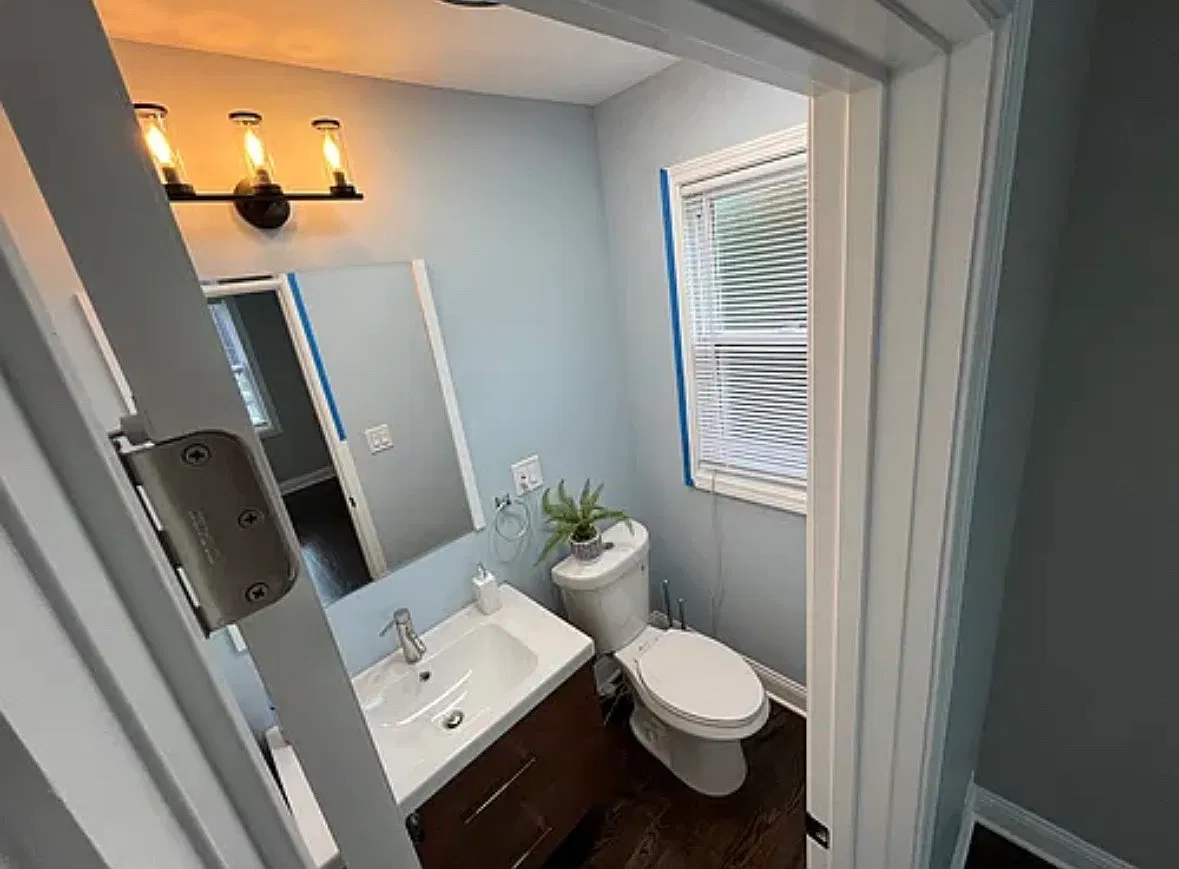 2 bed, 1.5 bath, 1800 sqft, $1,800 — Photo 4