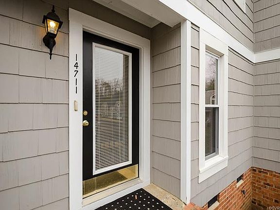2nd image of 14711 Beacon Hill Ct #14711