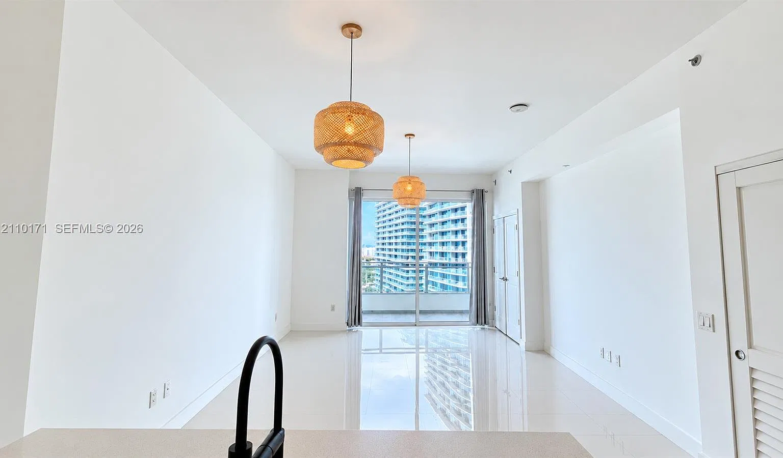 The Bondo (1080 Brickell) — Photo 2
