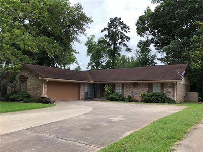 431 E Lake Dr, Livingston, TX, 77351