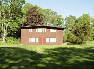 207 Rowley Bridge Rd, Topsfield, MA 01983