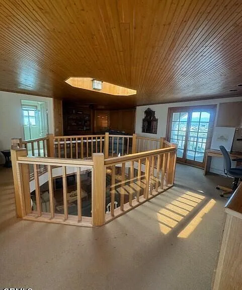 945 Sharon Ln — Photo 16