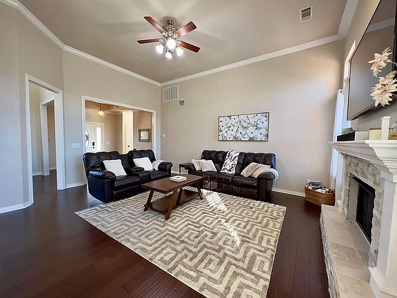 4th image of 3702 SW Greyhawk Dr