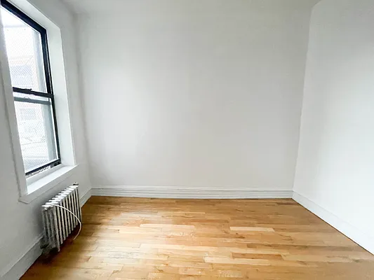 Rented by Ulas Real Estates Inc | media 8