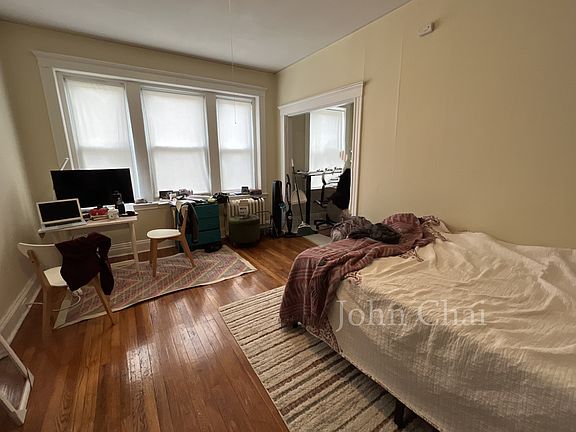 3rd image of 225 Kelton St APT 16