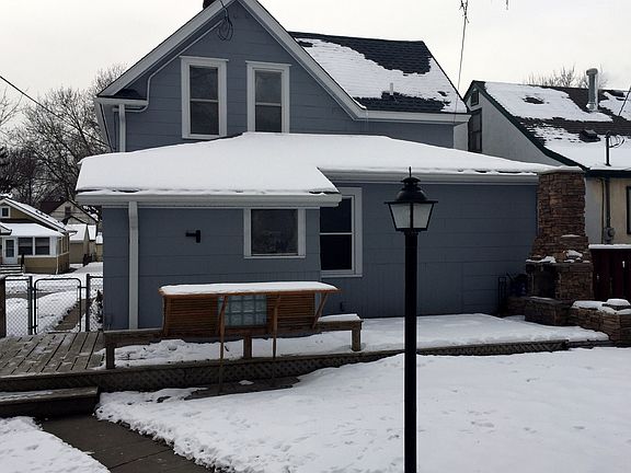 3rd image of 3710 Sheridan Ave N