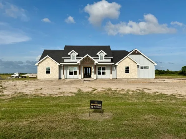 110 N County Road 1060, Kingsville, TX 78363