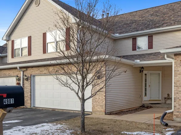 4901 Prairie Rose Dr, Roscoe, IL 61073