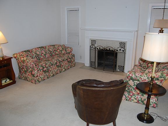 2nd image of 3062 S Connor St