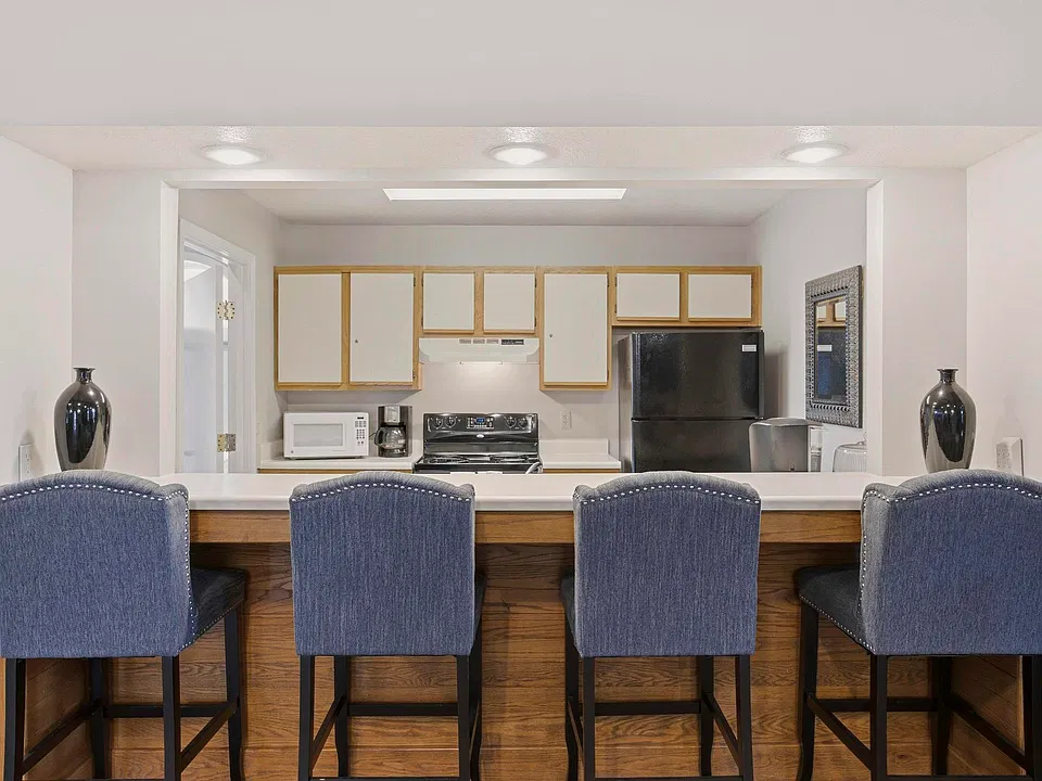Deerfield Apartments