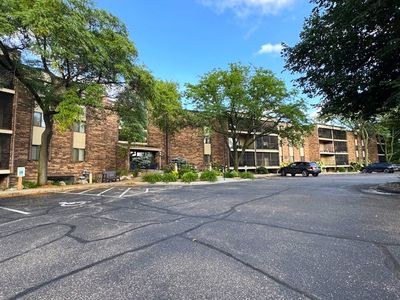 10441 Greenbrier Rd, Minnetonka, MN, 55305