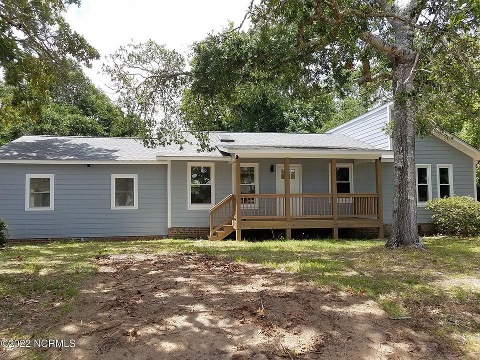 1st image of 113 NE 35th St