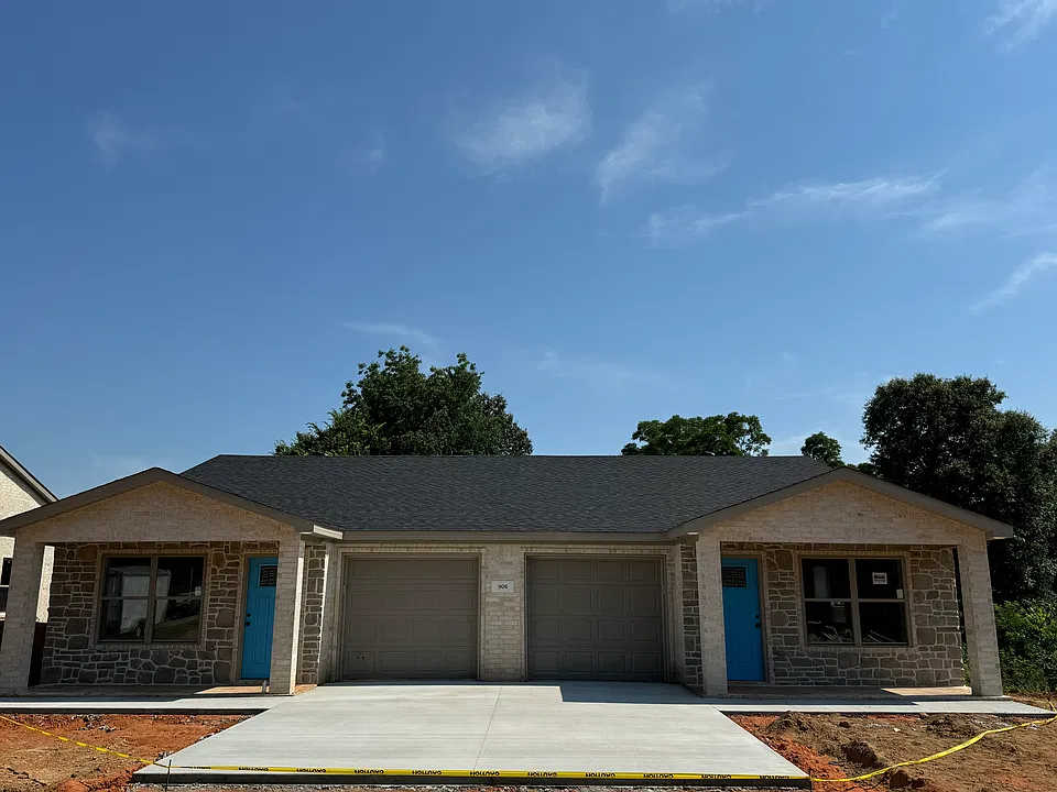 904 Carroll Rd #B