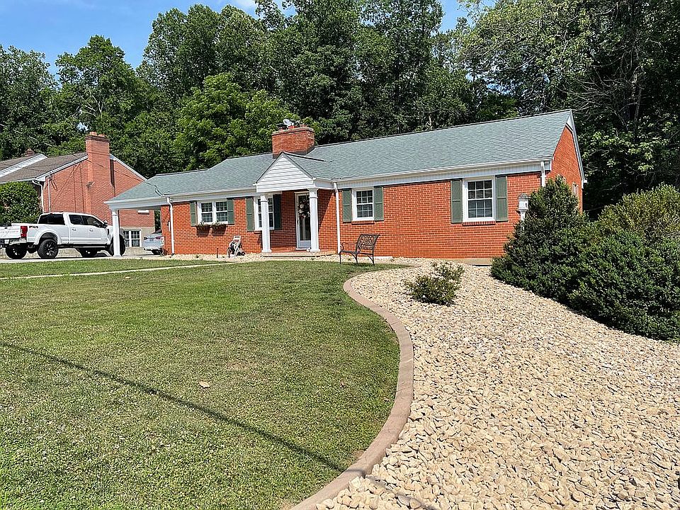 1st image of 715 Windsor Ln