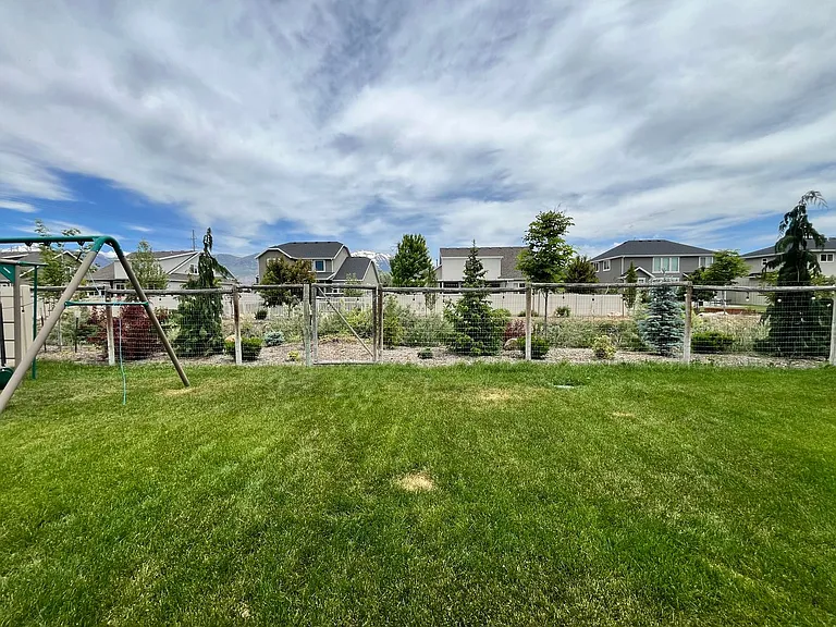 2049 S Meadow Marsh Dr — Photo 29