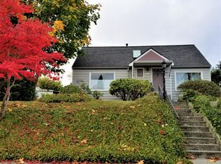 137 Rogers St NW, Olympia, WA 98502
