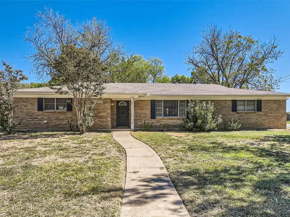 7821 Regency Ln, Fort Worth, TX 76134