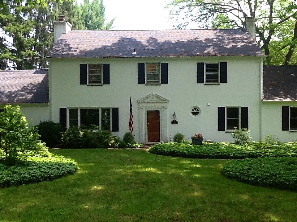 1st image of 19 Hickory Ln