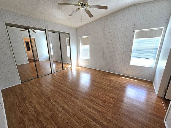 3rd image of 70 Sargent St