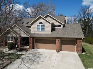 209 W Morningside Dr, Peoria, IL 61614