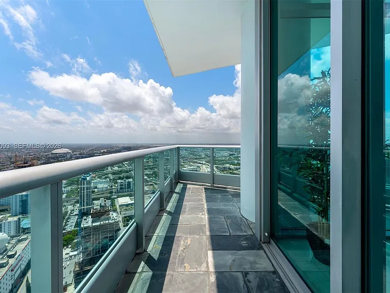 900 Biscayne Blvd #5812 — Photo 25
