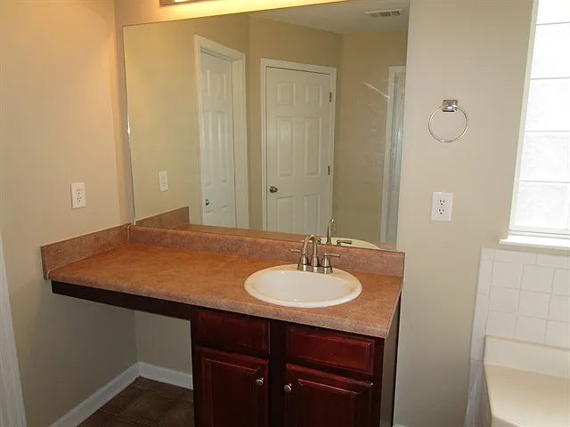 4805 Bridle Point Pkwy — Photo 10
