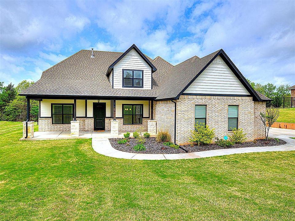 1st image of 5017 Asheville Way