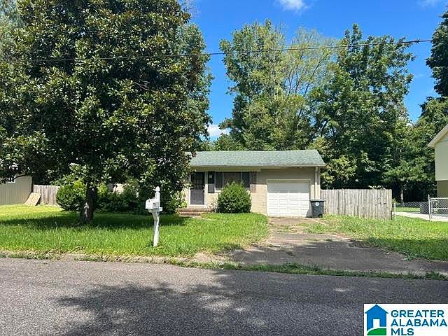1st image of 5149 Northumberland Rd