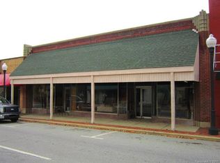 495 N Main St, Canton, NC 28716
