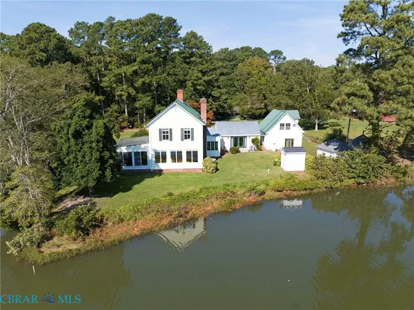 140 Morris Creek Ln, Mathews, VA 23109