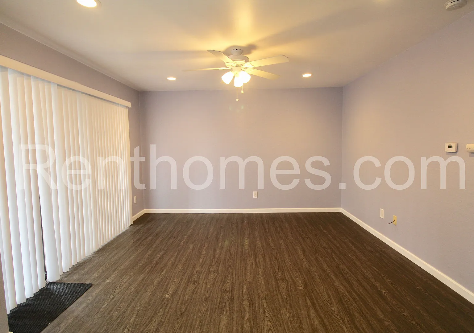 Sabre Springs, 13059 Wimberly Sq #130, AC, Comm Pool and Spa! — Photo 2