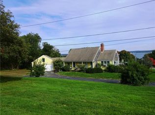 178 Homestead Ln, Portsmouth, RI 02871
