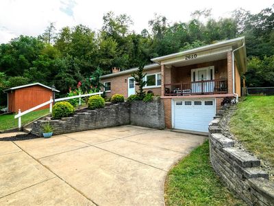 2610 Berdar Elizabeth Twp Boro, Elizabeth, PA, 15037