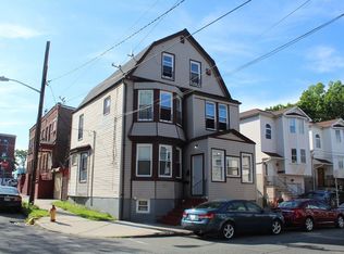 14 N 7th St, Newark, NJ 07107